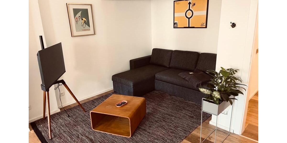 Etagenwohnung Essen Stadtbezirk II - 2 Zimmer, 70 m&sup2;, 2.900&euro; | Angebot:25499367