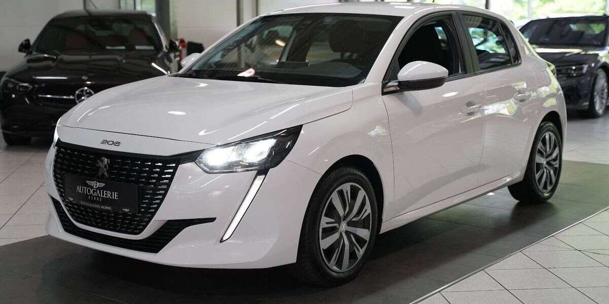 Peugeot 208 81.000 km 9.800 &euro; Herne 44652