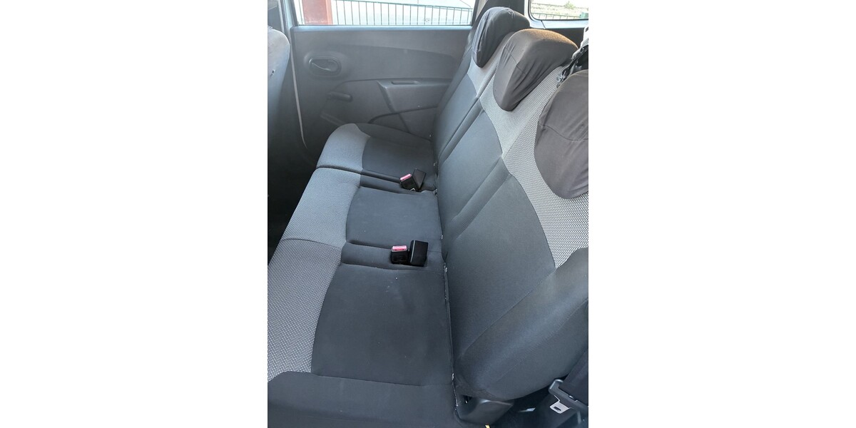 Dacia Lodgy 58.500 km 8.500 &euro; Oberhausen 46045