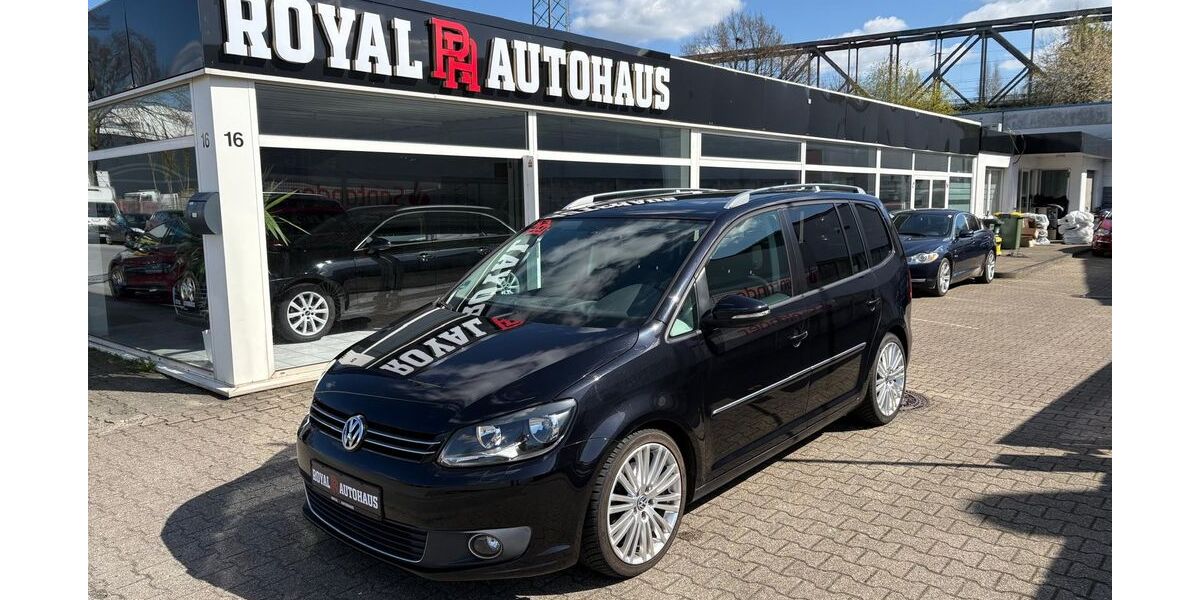 VW Touran 162.000 km 13.600 &euro; Oberhausen 46049