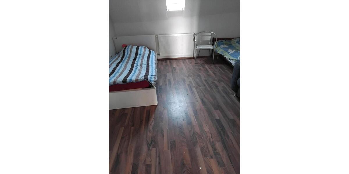 Dachgeschoßwohnung Bochum Bochum-Mitte - 4 Zimmer, 50 m&sup2;, 550&euro; | Angebot:26285685