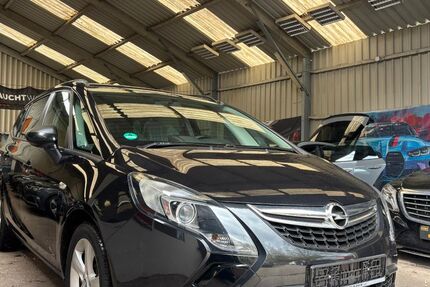 Opel Zafira 179.000 km 6.200 &euro; Essen 45139