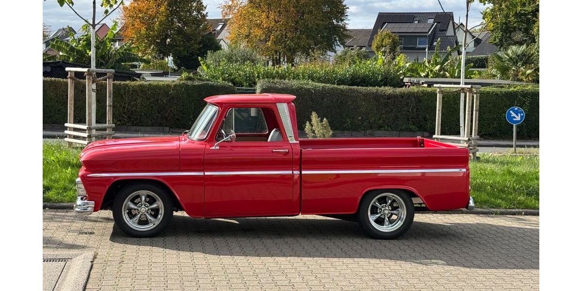 Chevrolet Andere 4.000 km 42.900 &euro; Essen 45327