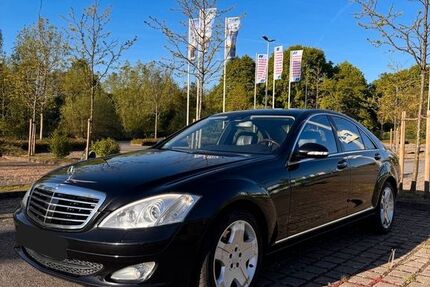 Mercedes-Benz 350 281.295 km 9.500 &euro; Recklinghausen 45659
