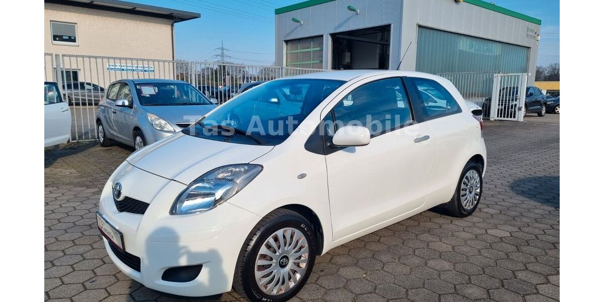 Toyota Yaris 114.000 km 4.599 &euro; Dinslaken 46539