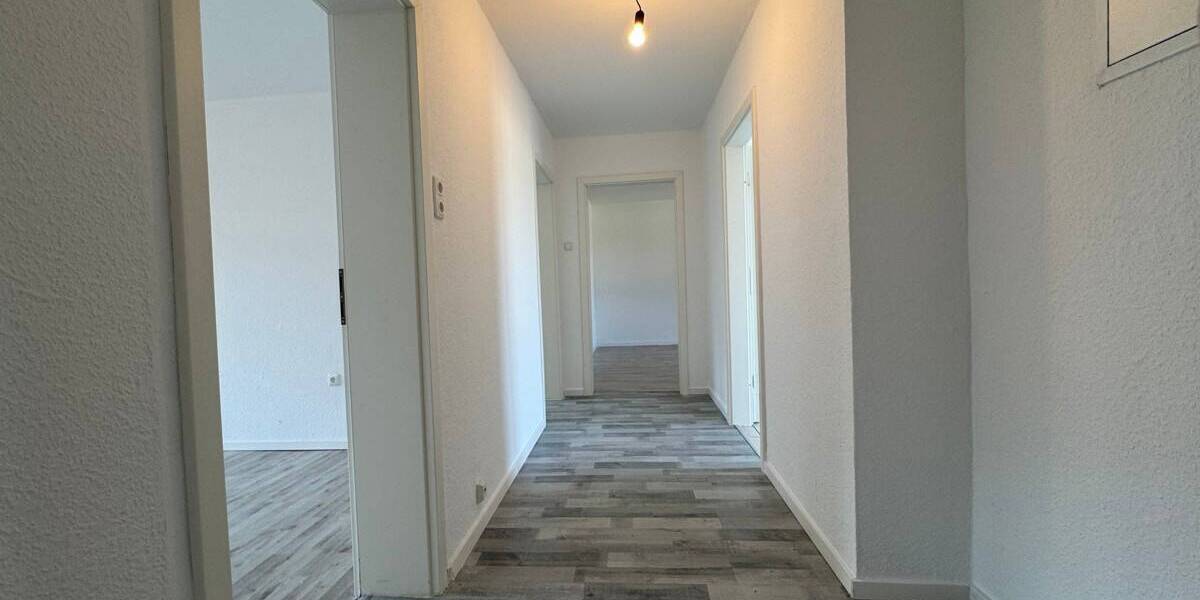 Etagenwohnung Duisburg / Untermeiderich Untermeiderich - 3 Zimmer, 70 m&sup2;, 800&euro; | Angebot:26291260