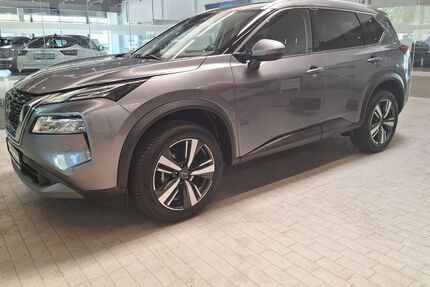 Nissan X-Trail 32.909 km 28.490 &euro; Oberhausen 46049