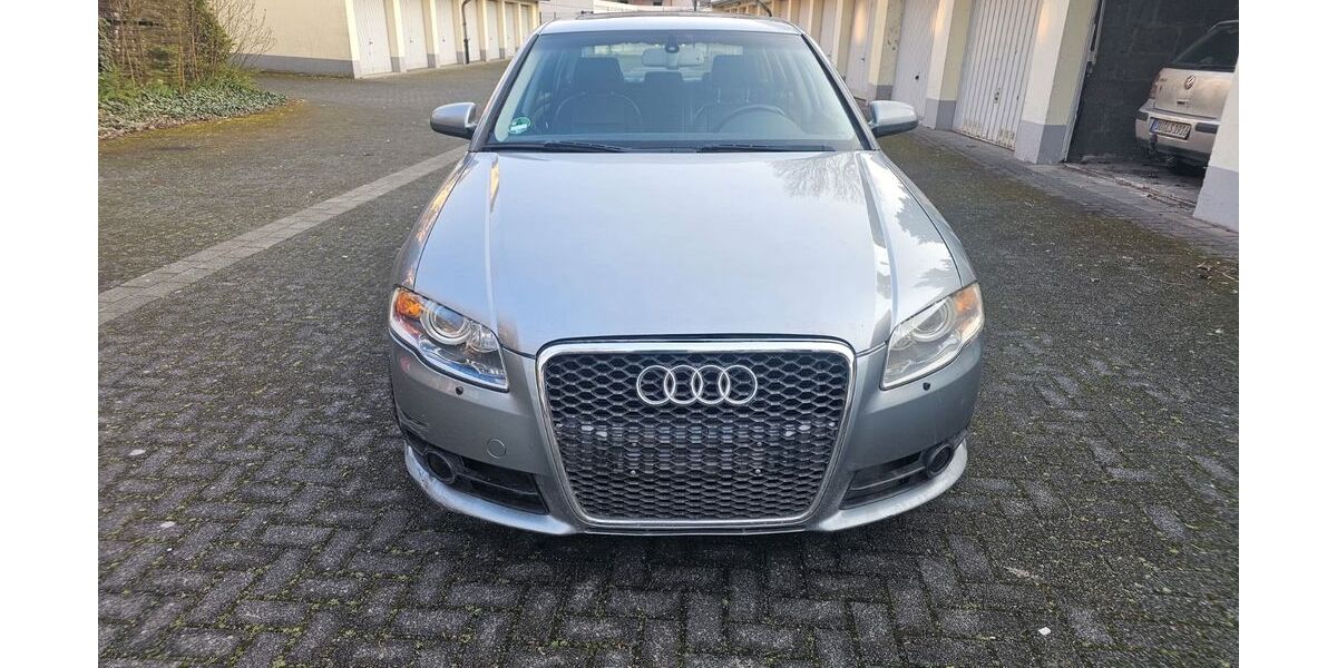 Audi A4 155.000 km 2.700 &euro; Duisburg 47053