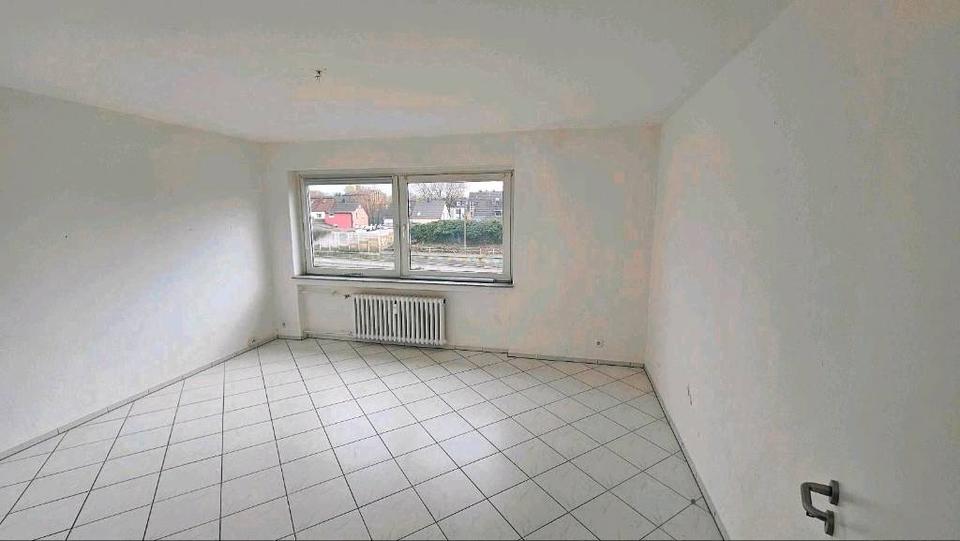 Etagenwohnung Essen Stadtbezirk III - 3 Zimmer, 68 m&sup2;, 580&euro; | Angebot:26040447