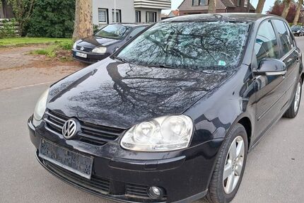 VW Golf 259.369 km 2.350 &euro; Duisburg 47179
